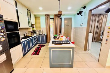 The Strata @ Bandar Puteri Bangi