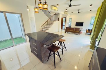 Parkfield Residences, Tropicana Heights