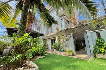 Bangi Lakehill Villas