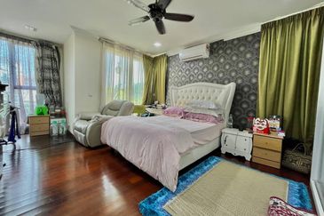 Bangi Lakehill Villas