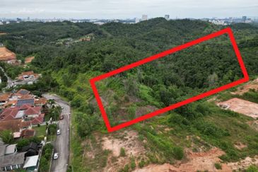 Taman Puncak Pinggiran Putra