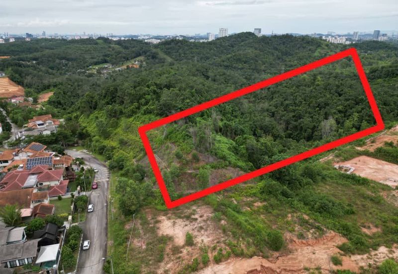 Taman Puncak Pinggiran Putra