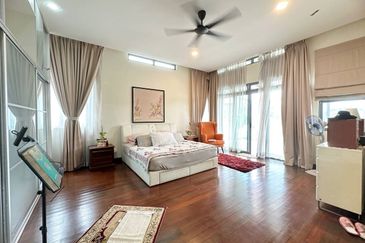 Bangi Lakehill Villas