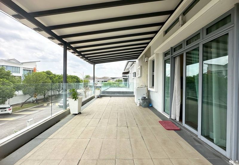 Bangi Lakehill Villas