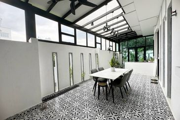 Bangi Lakehill Villas