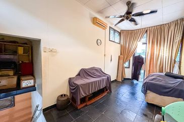 Jalan Bukit Antarabangsa 