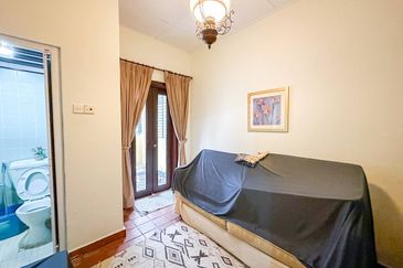 Jalan Bukit Antarabangsa 