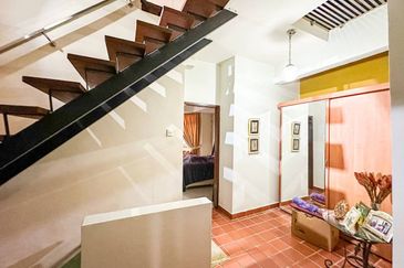 Jalan Bukit Antarabangsa 