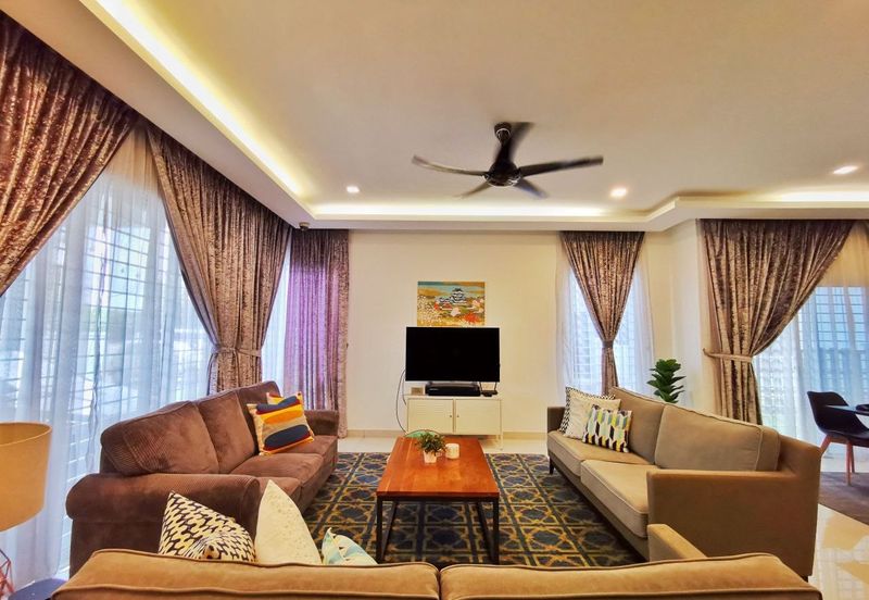 Perdana Lakeview East