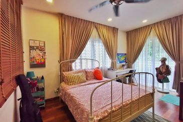 Perdana Lakeview East