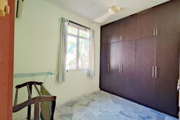 Taman Tasik Semenyih (Lake Residence)