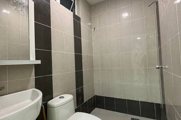 Jalan Tan Sri Abdul Rahman Hashim 6