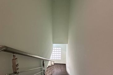 Jalan Tan Sri Abdul Rahman Hashim 6