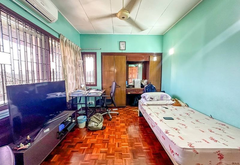 Seksyen 2, Shah Alam