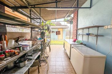 Seksyen 2, Shah Alam