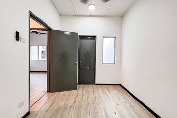 Taman Kinrara Seksyen 2