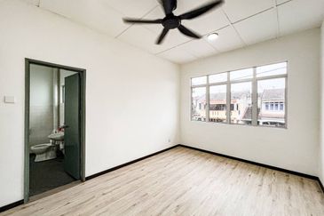 Taman Kinrara Seksyen 2