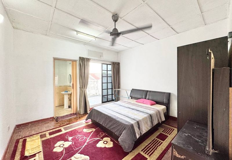 Seksyen 11, Shah Alam