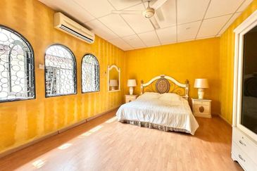 Seksyen 11, Shah Alam