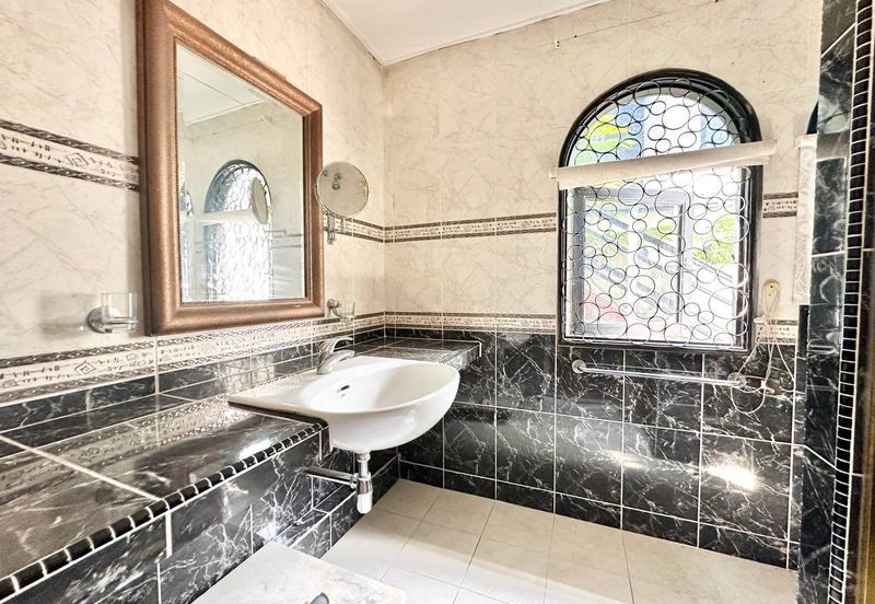 Seksyen 11, Shah Alam