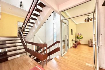 Seksyen 11, Shah Alam