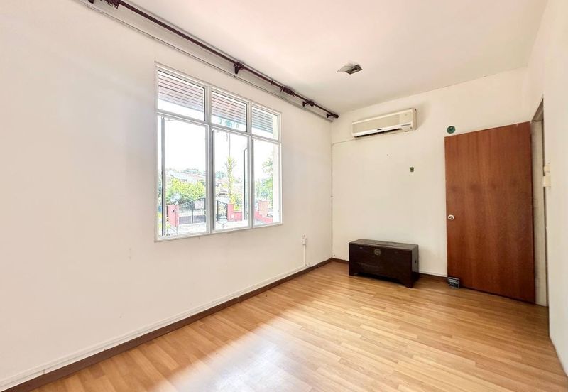 Seksyen 11, Shah Alam