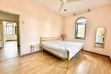 Seksyen 11, Shah Alam