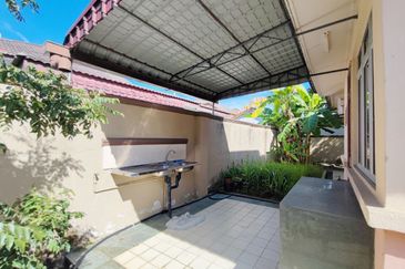 Taman Tasik Semenyih (Lake Residence)