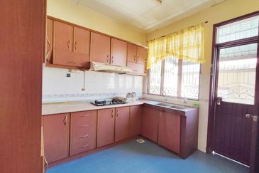 Taman Tasik Semenyih (Lake Residence)