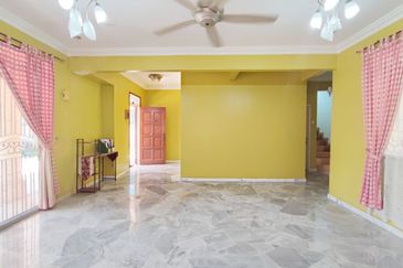 Taman Tasik Semenyih (Lake Residence)