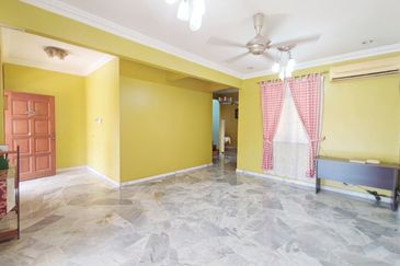 Taman Tasik Semenyih (Lake Residence)