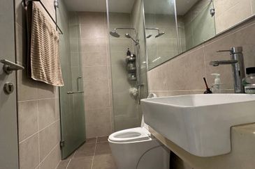 KL Gateway Premium Residence