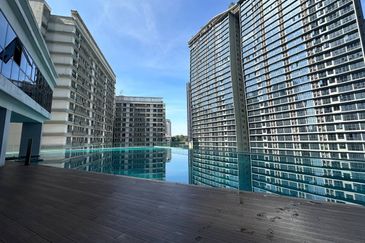 KL Gateway Premium Residence
