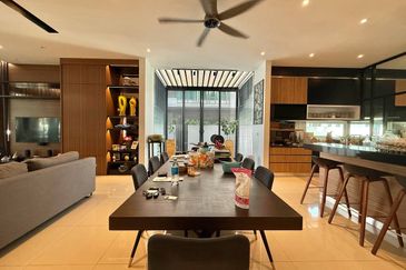 Clover Garden Residences