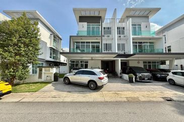 Clover Garden Residences