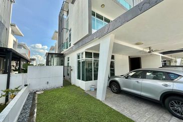 Clover Garden Residences