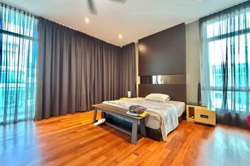 Clover Garden Residences