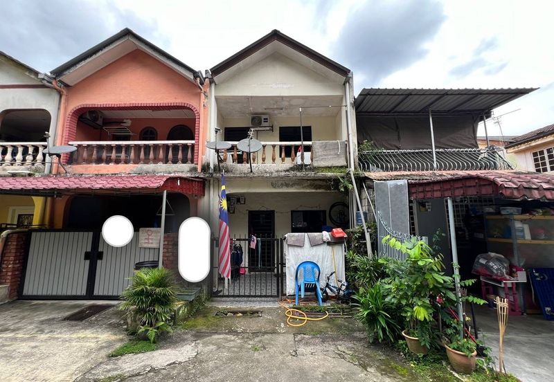 AU 1 (Datuk Keramat)