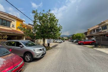 Taman Selayang Sejati