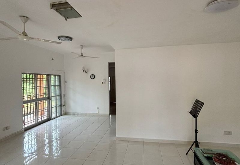 Bandar Tun Hussein Onn