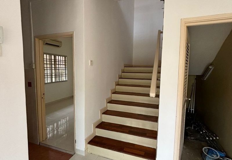 Bandar Tun Hussein Onn