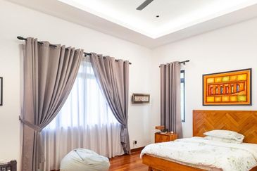 Perdana Lakeview East