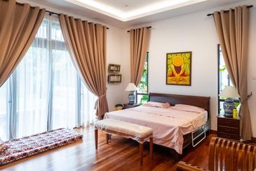 Perdana Lakeview East