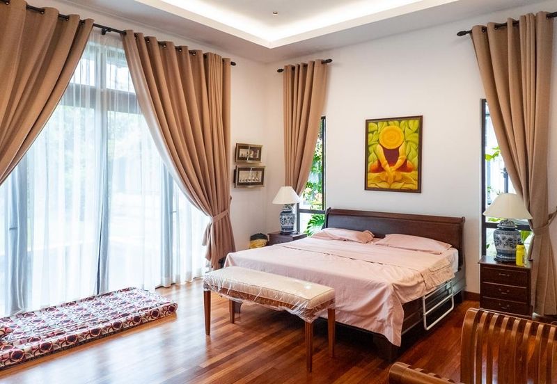 Perdana Lakeview East