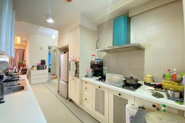 Ara Hill Condominium