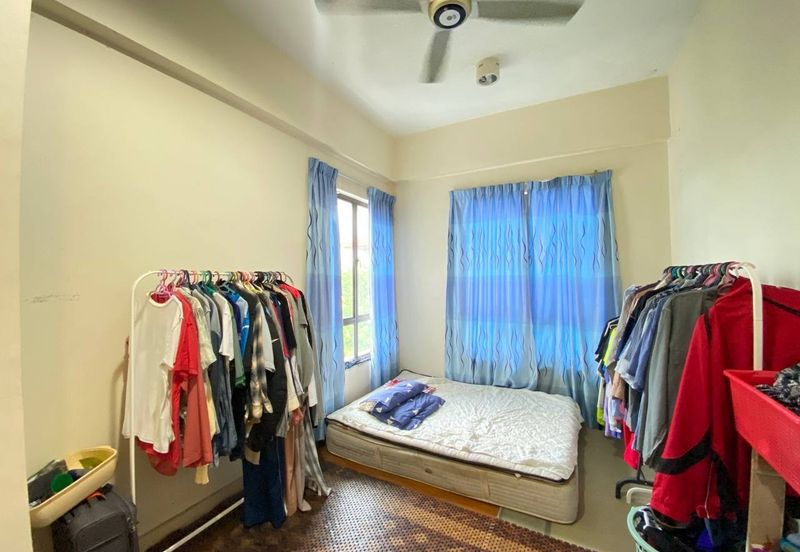 Ara Hill Condominium