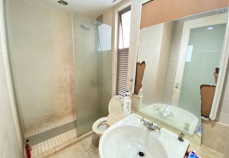 Ara Hill Condominium