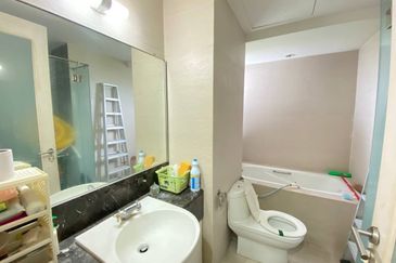 Ara Hill Condominium