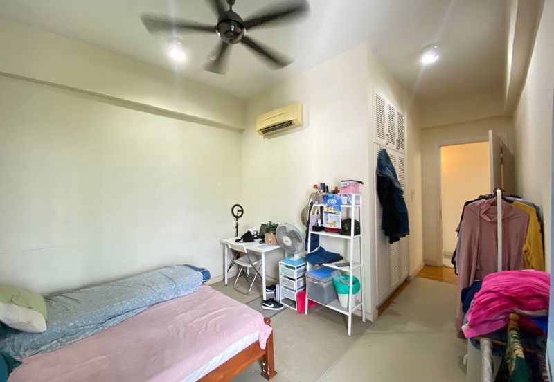 Ara Hill Condominium