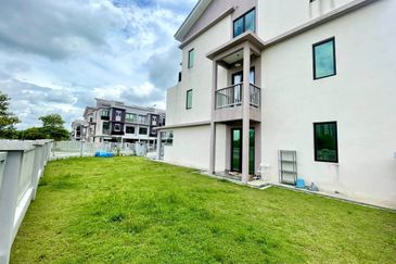 The Strata @ Bandar Puteri Bangi